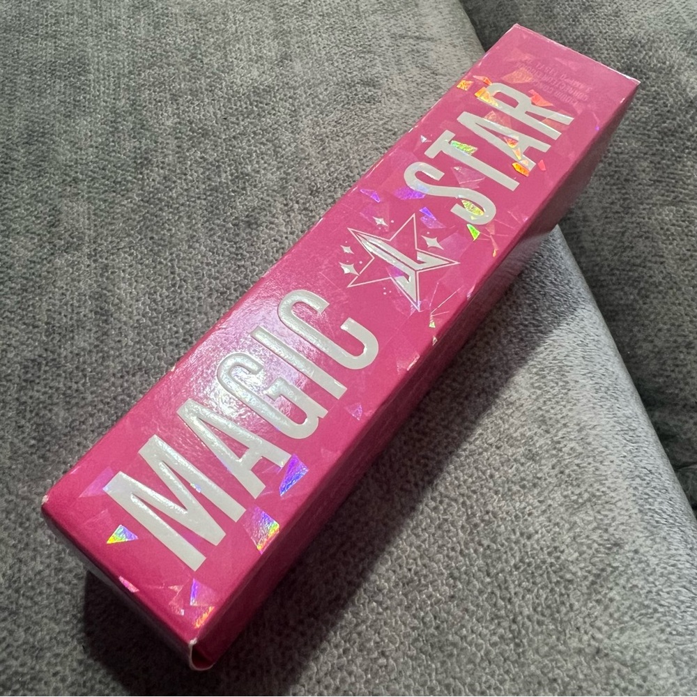 NIP Jeffree Star Liquid Concealer Lavender - Picture 3 of 5
